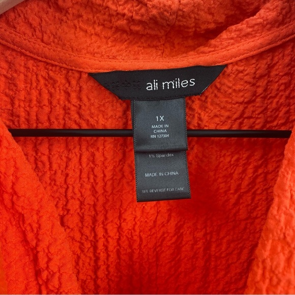 Ali Miles Cowl Neck Asymmetrical Tunic Roll Tab Sleeves Red Textured Top 1X - Picture 7 of 8